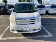 2009 TOYOTA NOAH