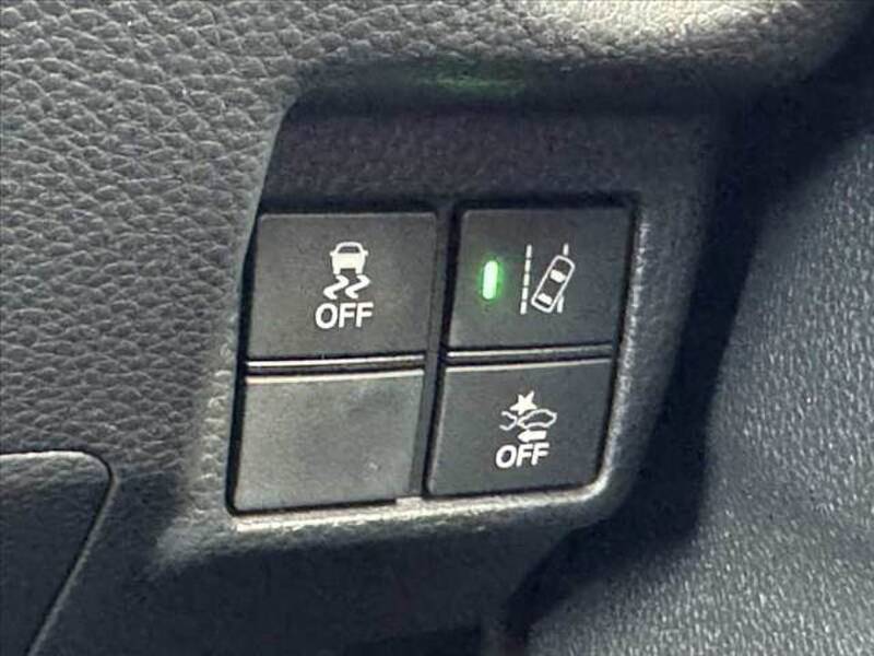 2017 HONDA N-BOX for sale - more photos