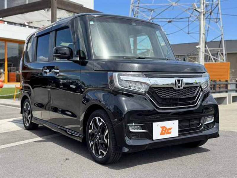 2017 HONDA N-BOX for sale - photo 9