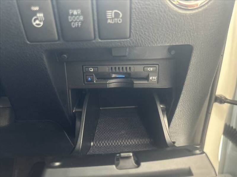 2022 TOYOTA ALPHARD for sale - more photos