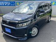 2014 TOYOTA VOXY