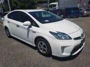 2012 TOYOTA PRIUS PHV