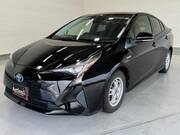 2018 TOYOTA PRIUS S