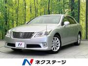 2011 TOYOTA CROWN ROYAL SALOON