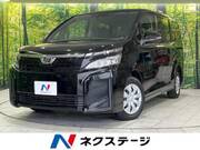 2019 TOYOTA VOXY X