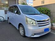 2009 TOYOTA NOAH