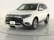2018 MITSUBISHI OUTLANDER