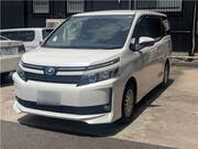 2015 TOYOTA VOXY