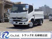 2017 TOYOTA DYNA
