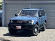 2002 TOYOTA LAND CRUISER