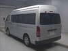 TOYOTA HIACE COMMUTER