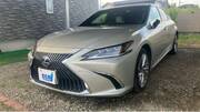2019 LEXUS ES