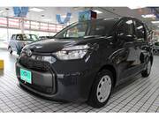 2025 TOYOTA SIENTA