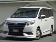 2015 TOYOTA NOAH