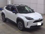 2023 TOYOTA YARIS CROSS