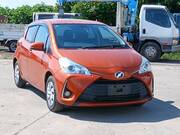 2017 TOYOTA VITZ F
