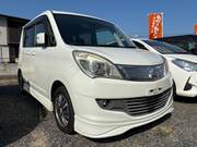 2011 MITSUBISHI DELICA D2