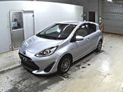 2019 TOYOTA AQUA