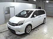2014 TOYOTA ISIS