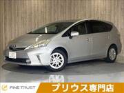 2011 TOYOTA PRIUS ALPHA