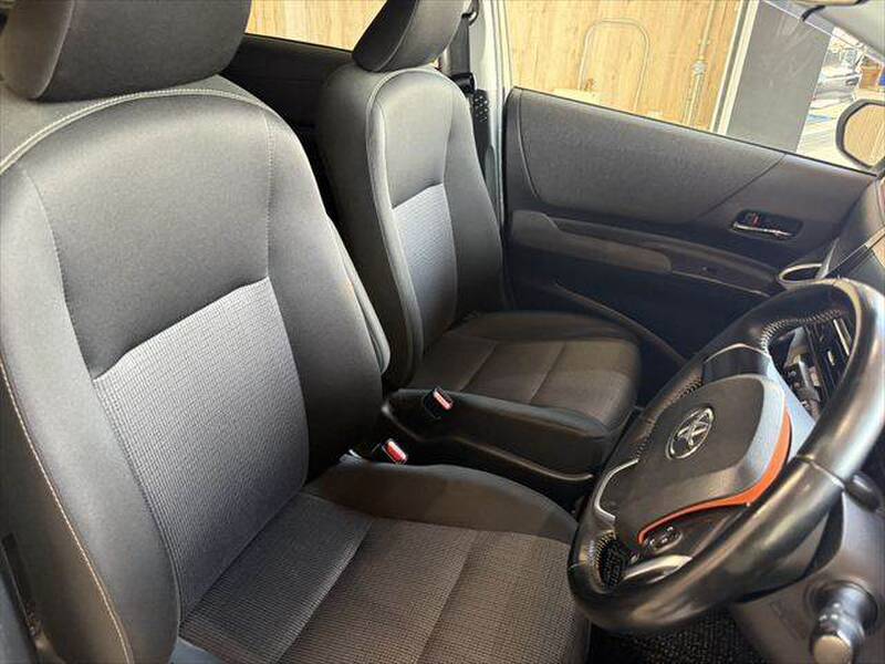 2019 TOYOTA SIENTA for sale - more photos