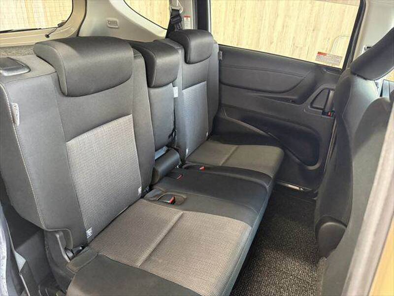 2019 TOYOTA SIENTA for sale - photo 9