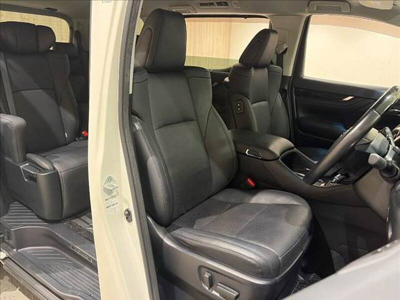 2019 TOYOTA ALPHARD for sale - photo 11