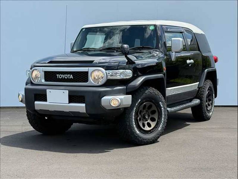 2017 TOYOTA FJ CRUISER for sale