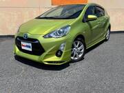 2015 TOYOTA AQUA