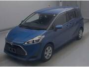 2019 TOYOTA SIENTA