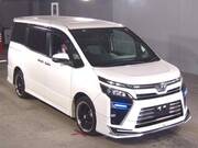 2017 TOYOTA VOXY