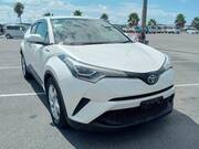 2017 TOYOTA C-HR S LED EDITION