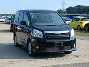 2007 TOYOTA NOAH SI