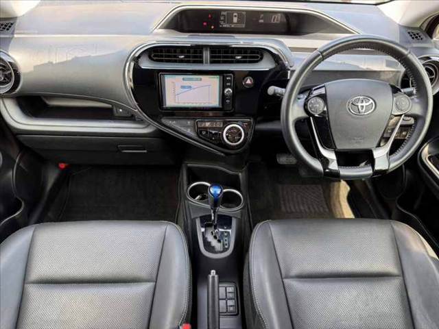 Mazda Bongo front view