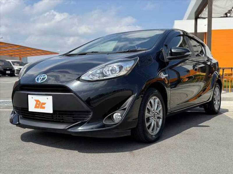 2017 TOYOTA AQUA for sale - photo 11