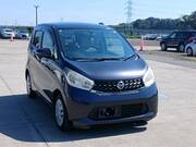 2013 NISSAN DAYZ