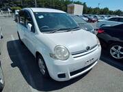 2009 TOYOTA SIENTA X LIMITED