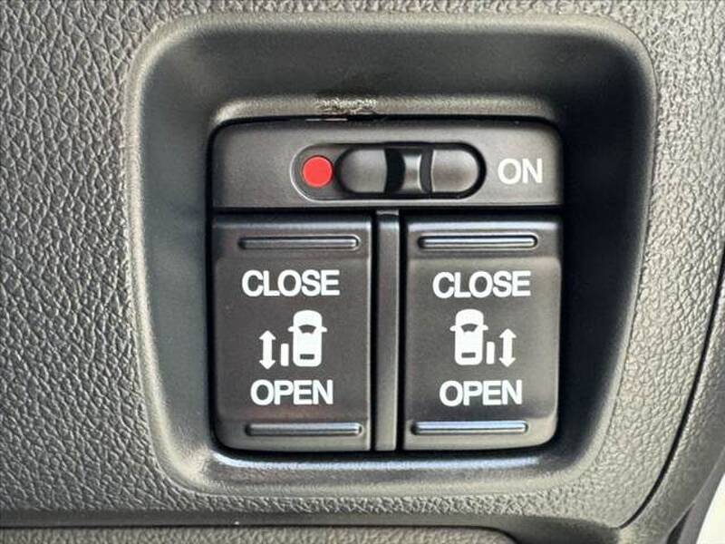 2016 HONDA N-BOX for sale - photo 6