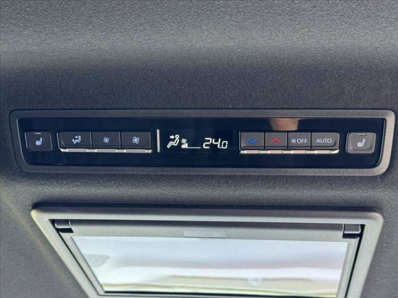 2025 TOYOTA VOXY for sale - photo 7