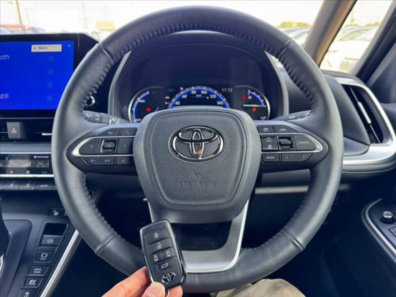2025 TOYOTA VOXY for sale - more photos