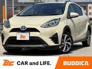 2017 TOYOTA AQUA