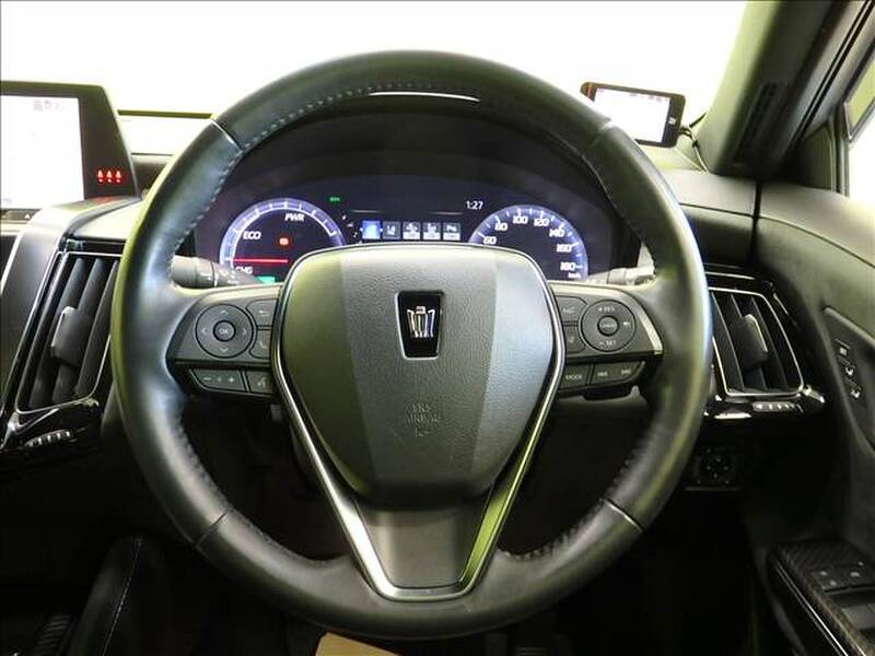 2019 TOYOTA CROWN for sale - photo 11