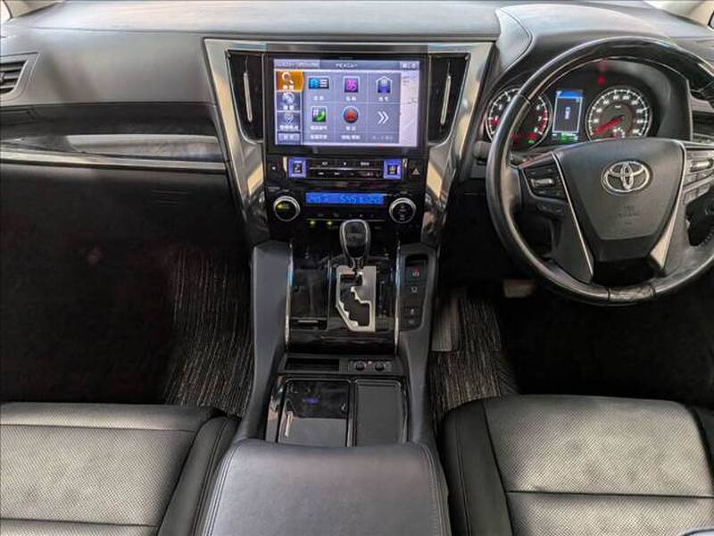2019 TOYOTA ALPHARD for sale - photo 4