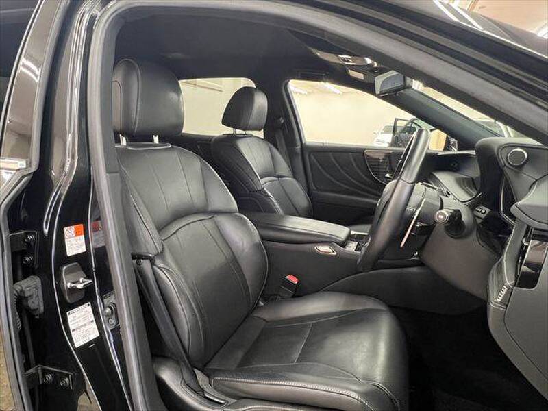 2019 LEXUS LS for sale - more photos