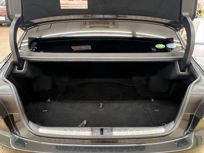 2019 LEXUS LS for sale - photo 10