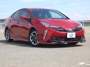 2019 TOYOTA PRIUS