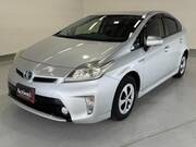 2013 TOYOTA PRIUS S