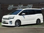 2016 TOYOTA VOXY