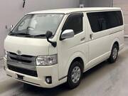 2019 TOYOTA HIACE VAN SUPER GL