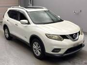 2015 NISSAN X-TRAIL